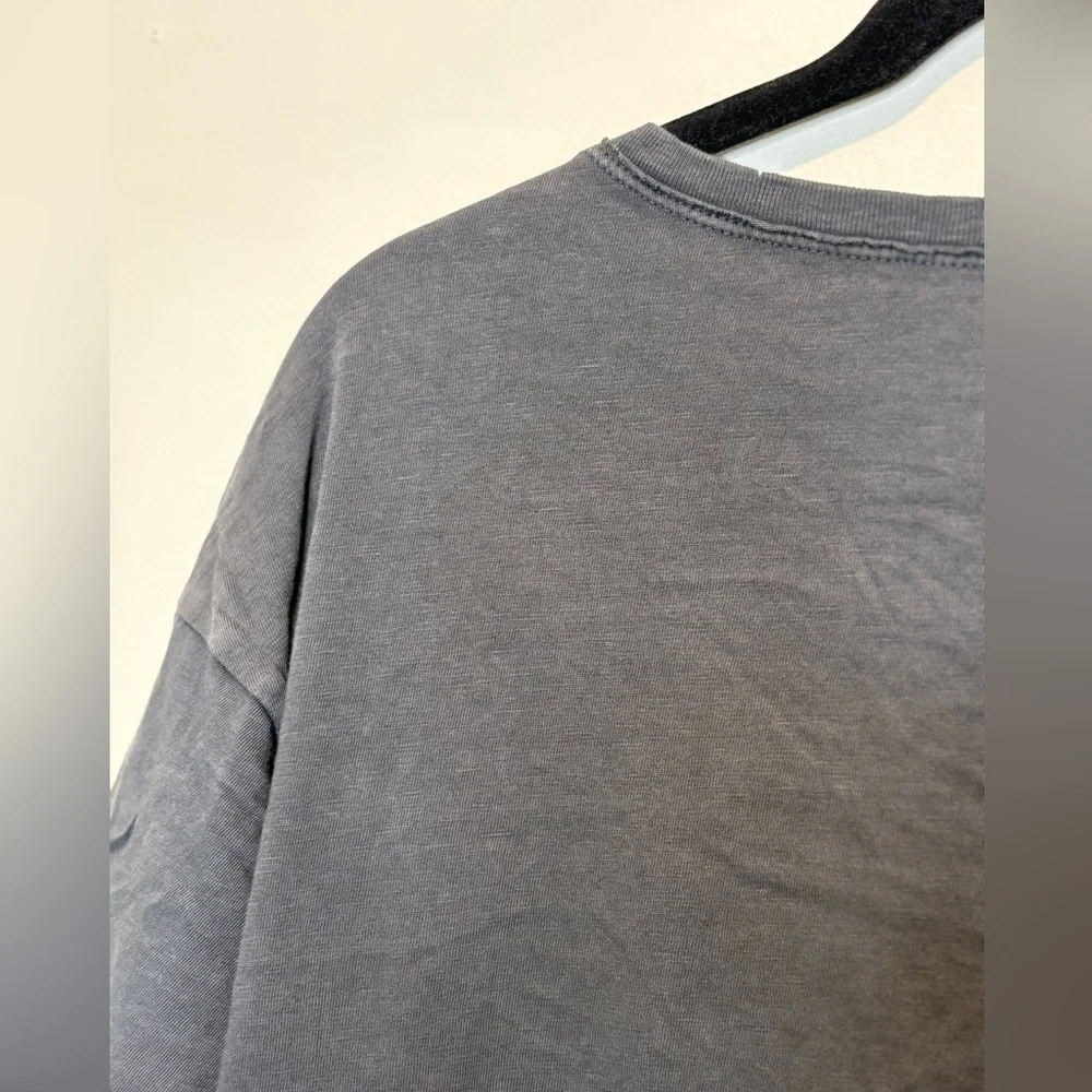 NWT black distressed sun-washed short sleeve tee woman-black